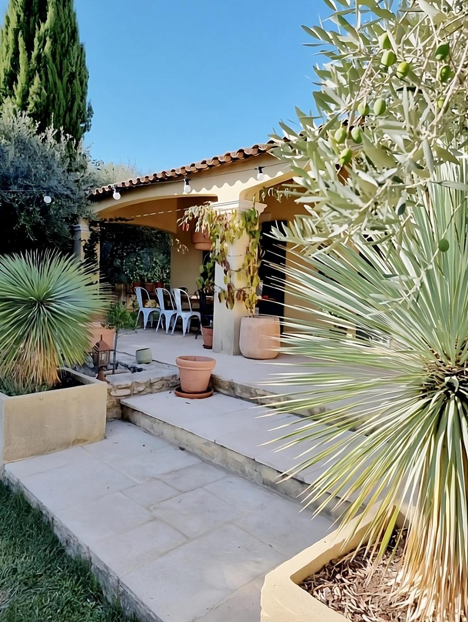 Villa Oasis En Provence Luberon Pierrevert Exterior foto