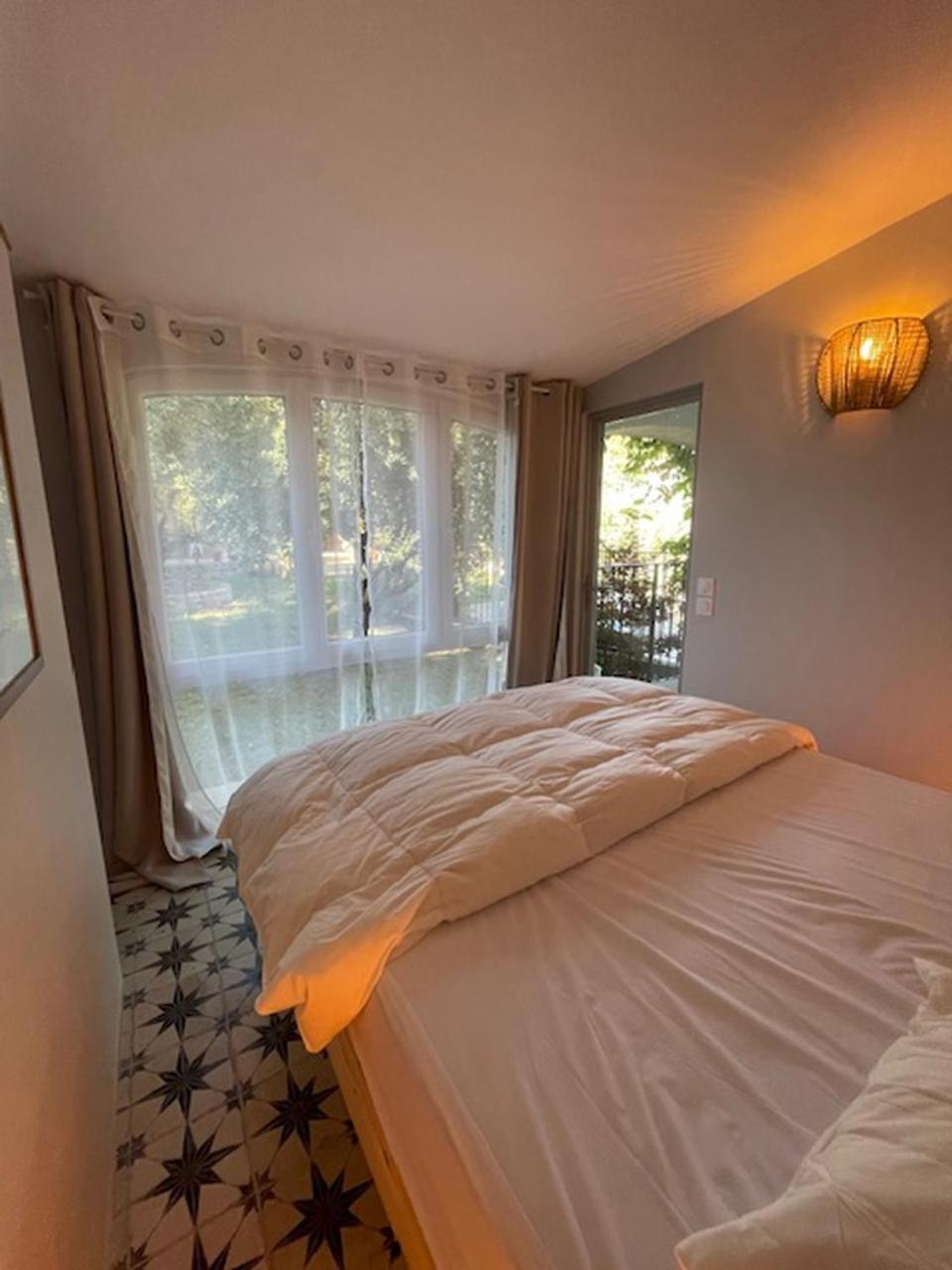 Villa Oasis En Provence Luberon Pierrevert Exterior foto